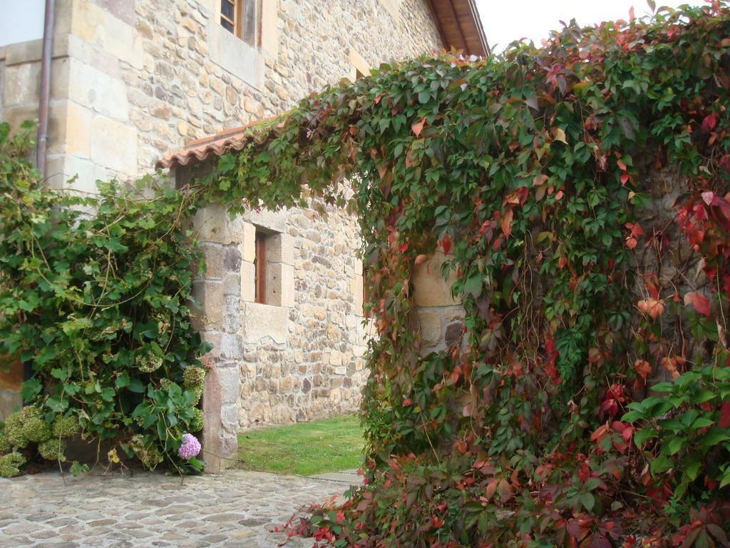 Hôtel La Casona De Llerana à Villacarriedo Extérieur photo