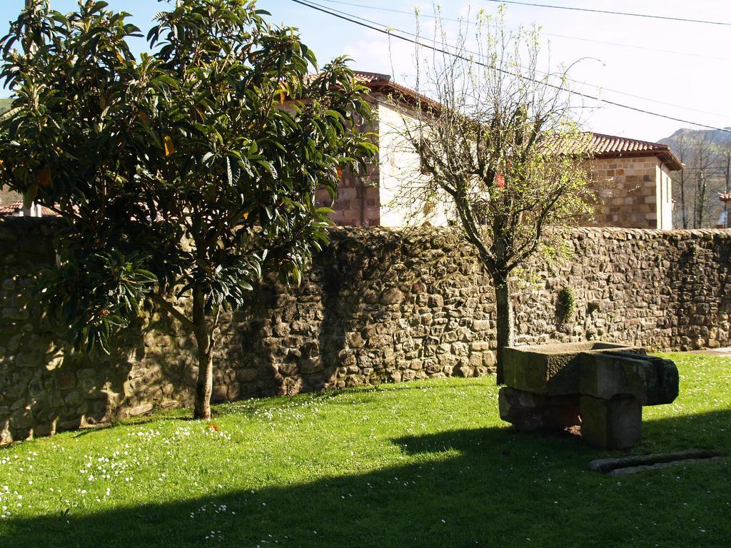 Hôtel La Casona De Llerana à Villacarriedo Extérieur photo