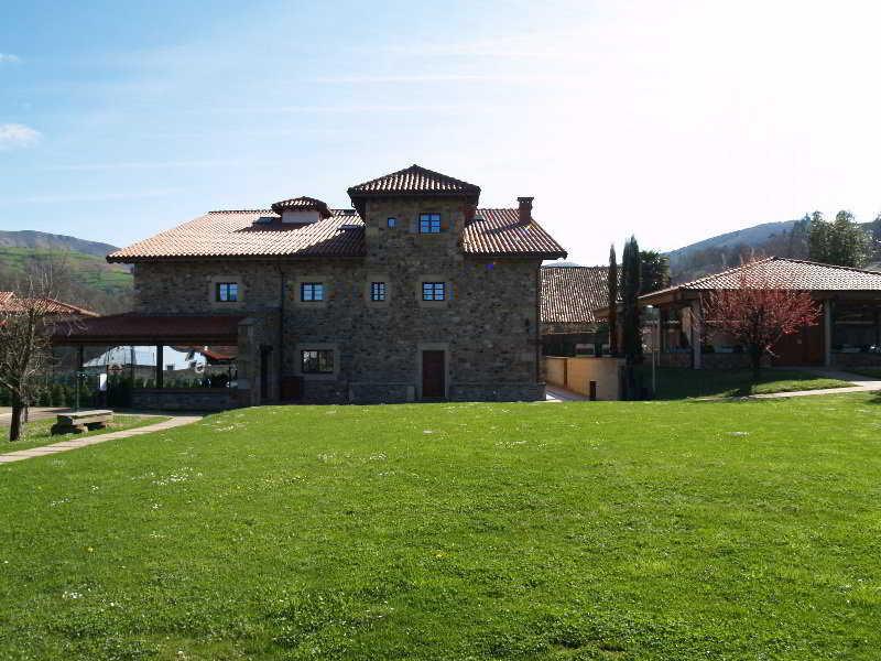 Hôtel La Casona De Llerana à Villacarriedo Extérieur photo